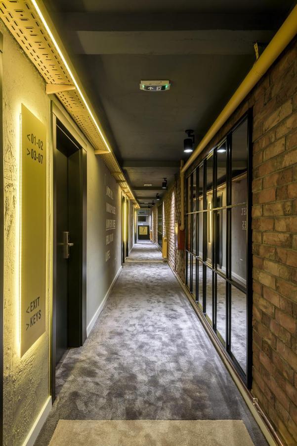 7 Rooms Suites ベオグラード エクステリア 写真